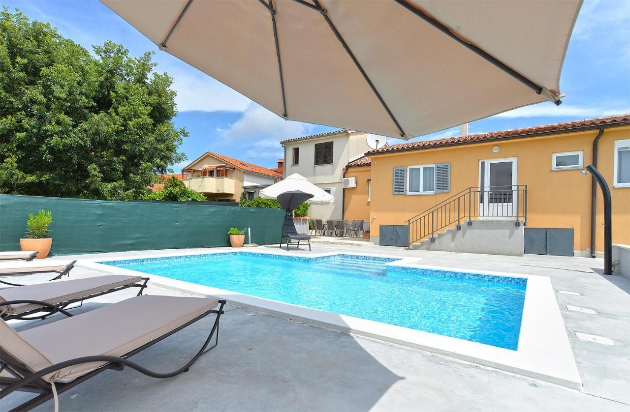 House Dragan 1231 Villa Pula Buitenkant foto